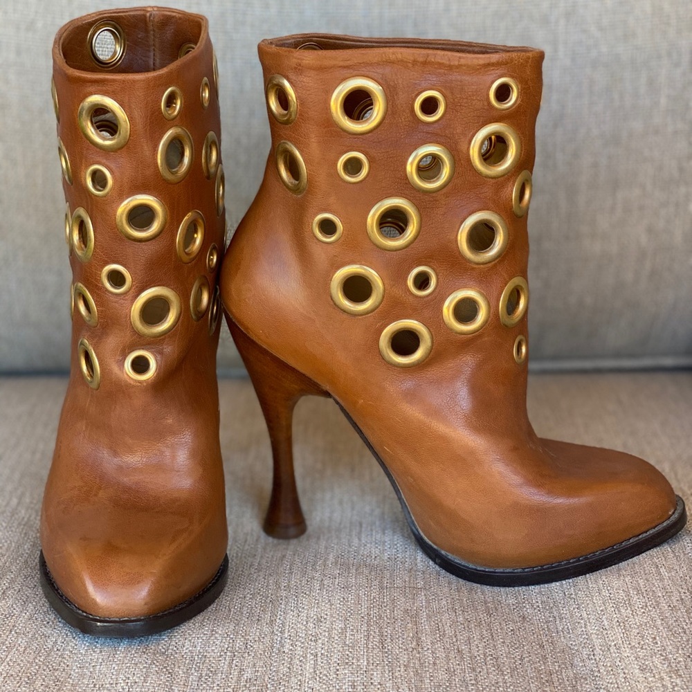 Alexander McQueen Vero Cuoio boots